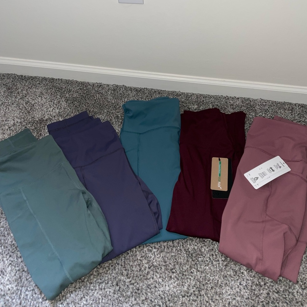 5 pairs of leggings! Various brands!
